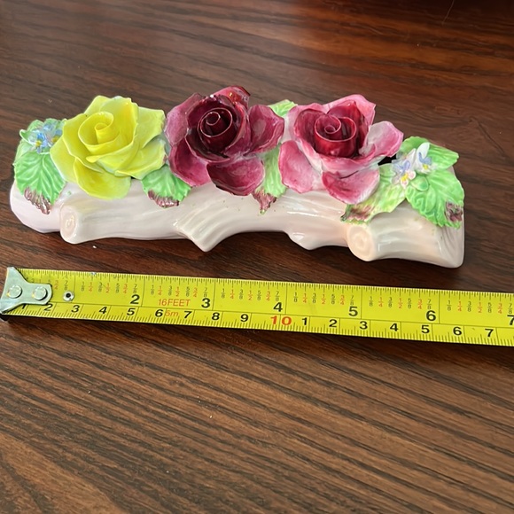 Radnor England Bone China Figurine - Picture 11 of 13